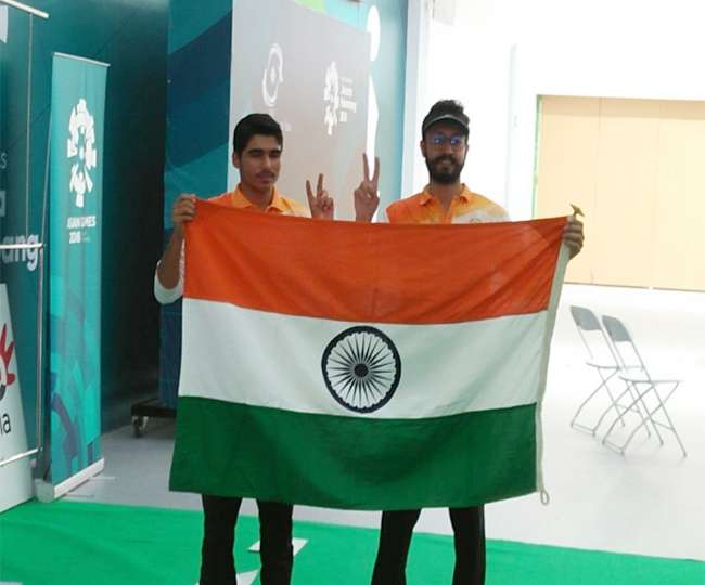 एशियाई खेल निशानेबाजी में दस मीटर एयर पिस्टल में सौरभ को स्वर्ण, अभिषेक को कांस्य